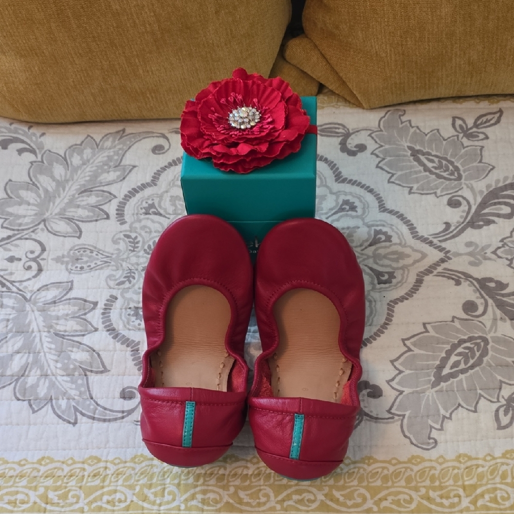 Tieks Cardinal Red Size 9
